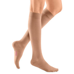 Mediven Plus Knee-Highs w/ Silicone Border (30-40 mmHg)