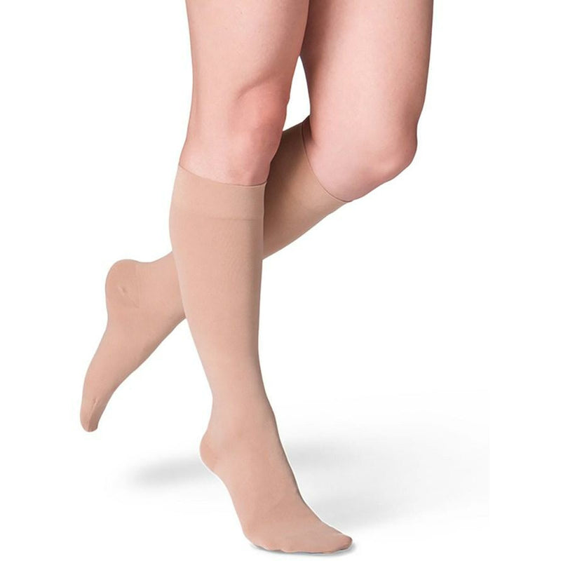 Sigvaris 841C Soft Opaque Knee-High Stockings (15-20 mmHg)