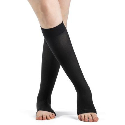 Sigvaris Sheer Women's Thigh High 30-40 mmHg, Open Toe – Compression  Stockings