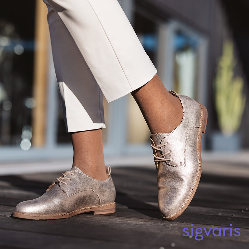 Sigvaris 981C Dynaven Sheer Open-Toe Knee-Highs (15-20 mmHg)