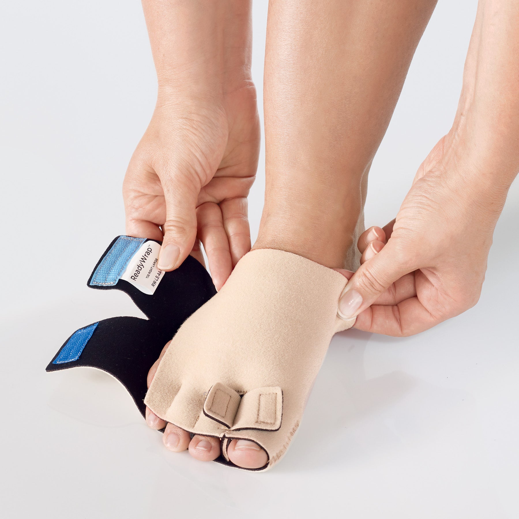 Toe Wrapping Solaris ReadyWrap Toe Wrap | Medity Health